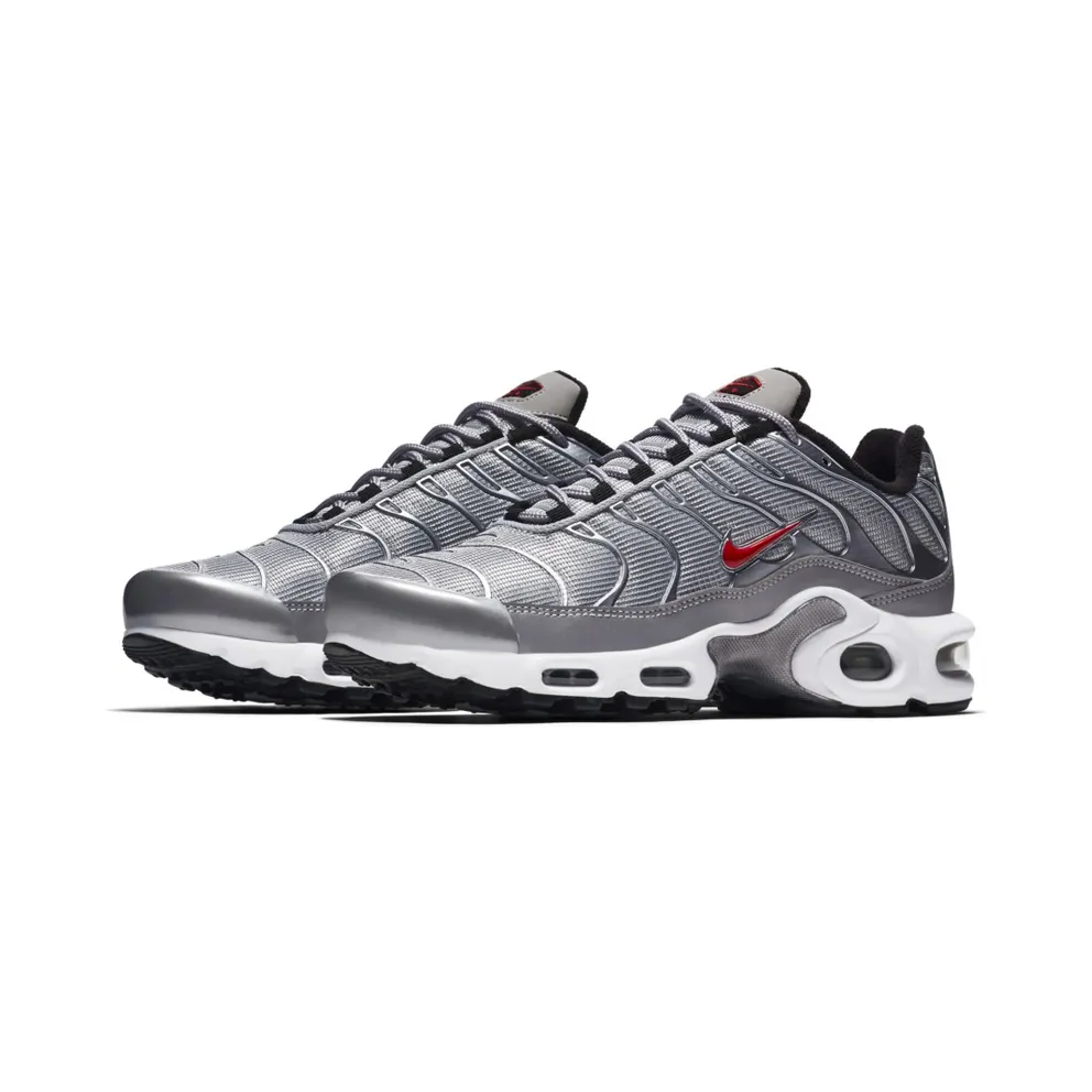 Nike Air Max Plus Silver Bullet (W) Metallic Silver/Varsity Red-Black-White (887092-001)