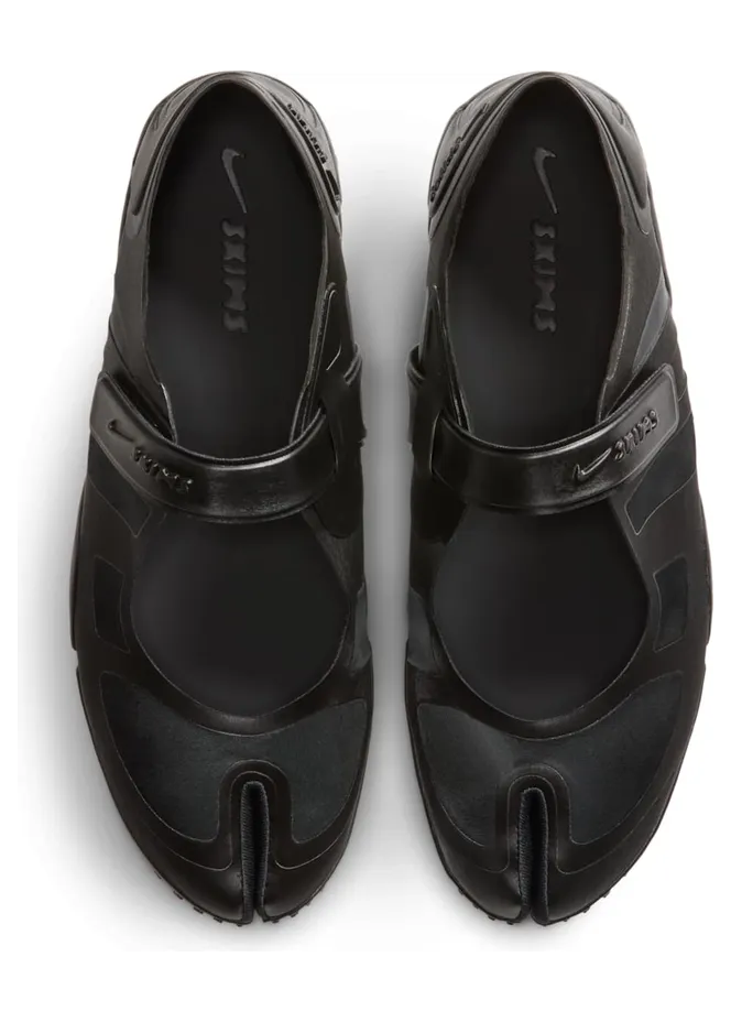 nike-rift IQ7158-001