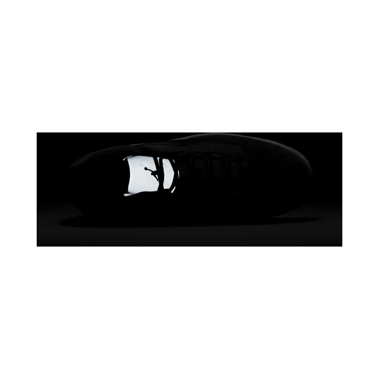 air-jordan-max-aura CK6636-012