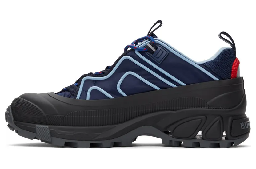 Burberry Navy & Black Two-Tone Arthur Sneakers (8045550) (3)