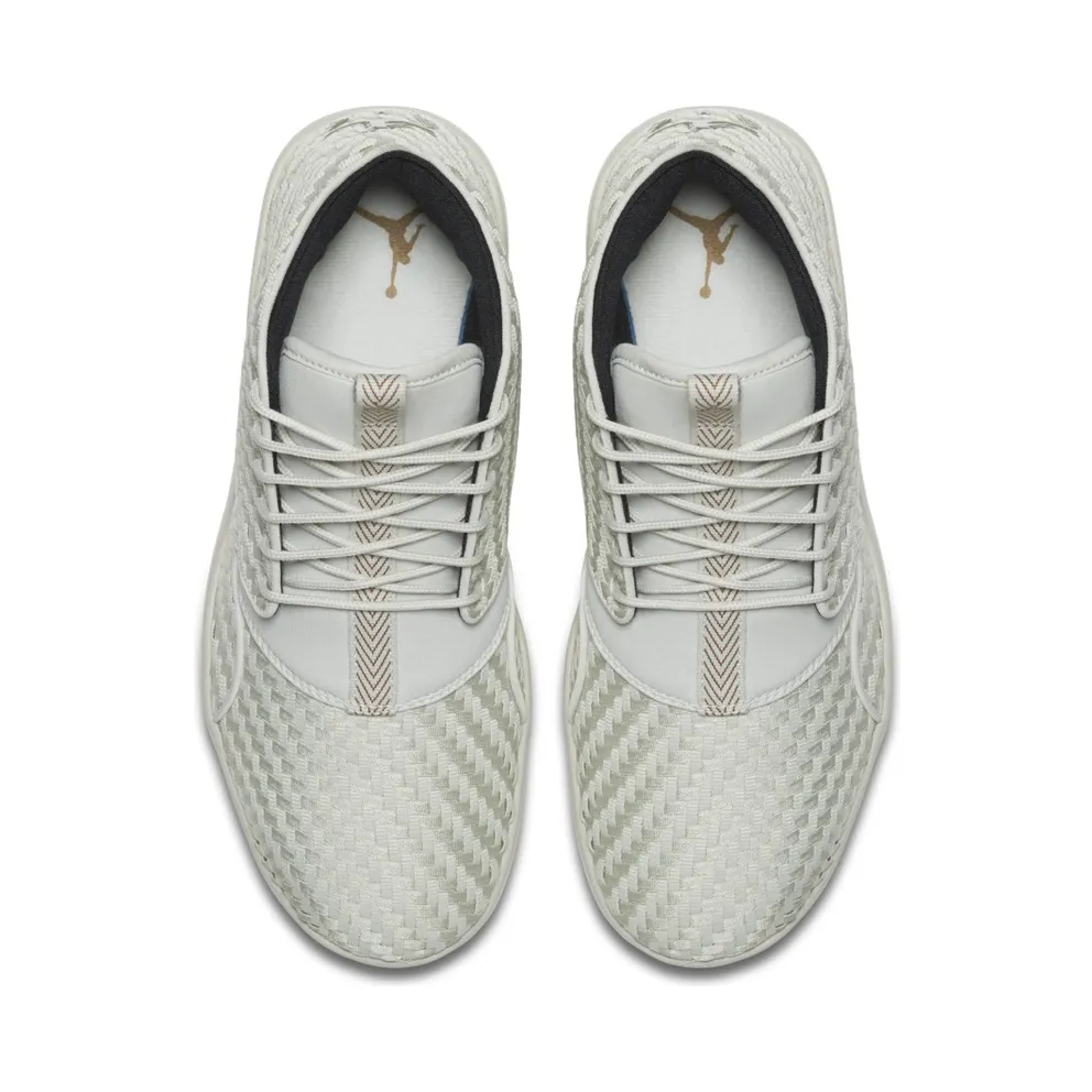 Jordan Air Eclipse Chukka Light Bone/Golden Beige-Black Light Bone/Golden Beige-Black (881453-015)