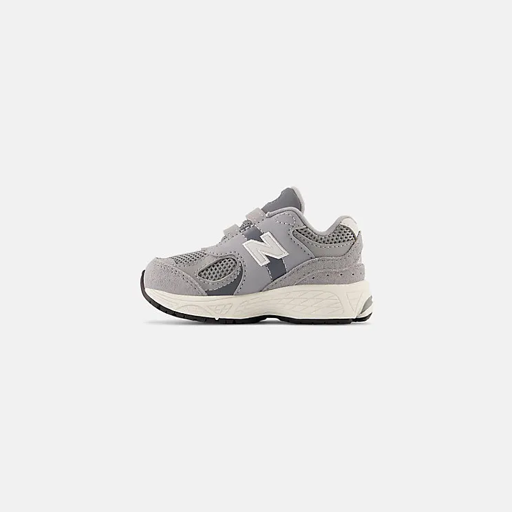 new-balance-2002 IV2002ST