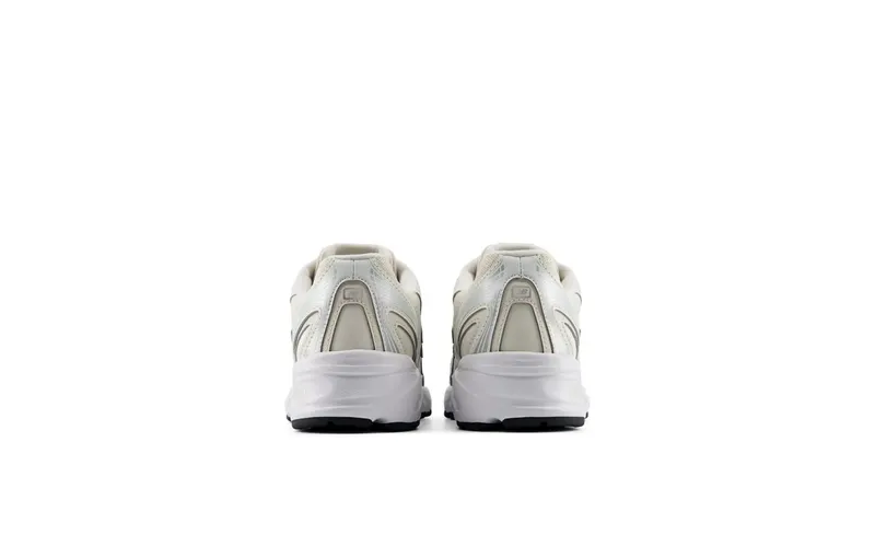 New Balance 740 Grey / Beige