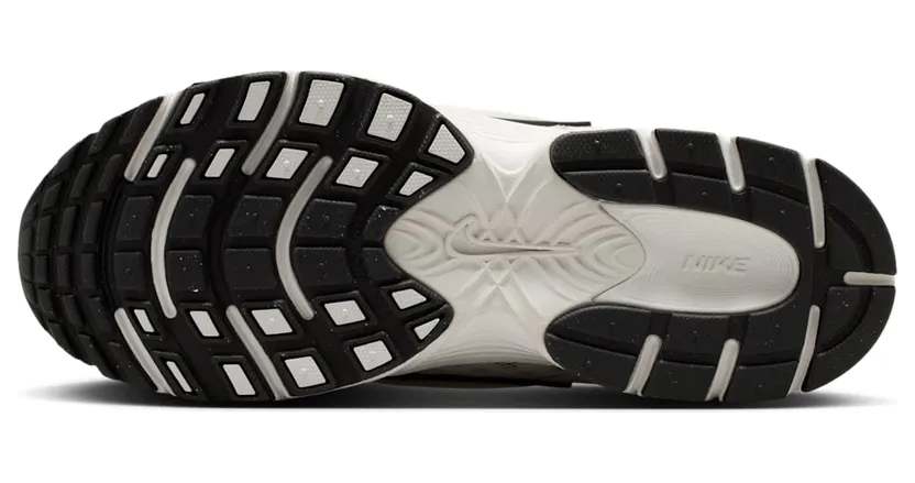 nike-v5-rnr IX0197-105