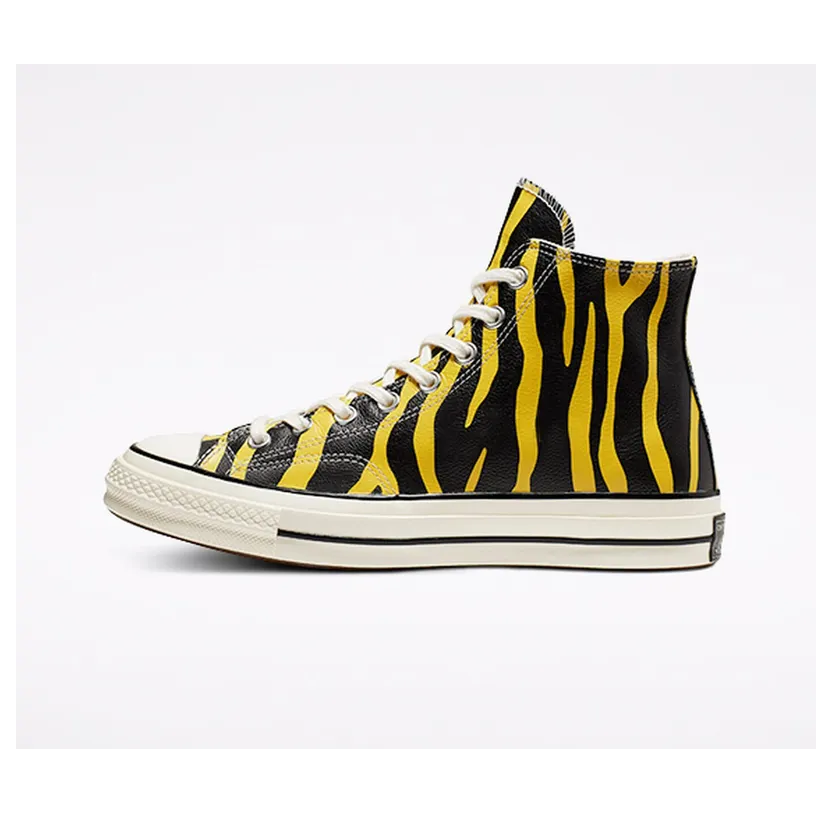 converse-chuck-taylor-all-star 165965C