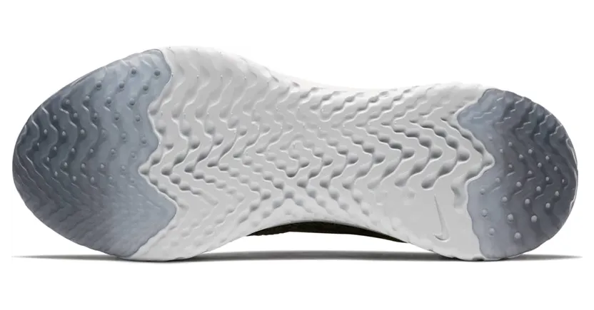 nike-epic AQ0067-001