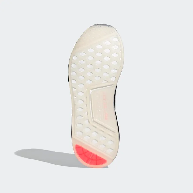Adidas NMD_R1 SPECTOO SHOES Core Black / Core Black / Solar Red (FX6819)