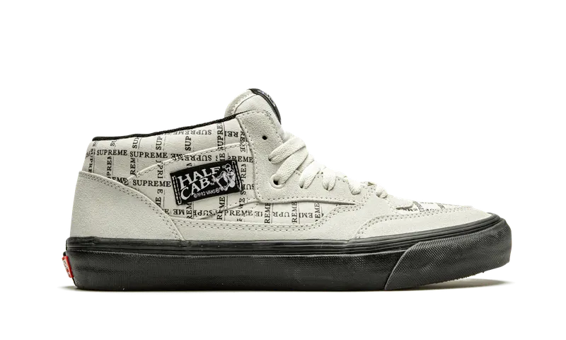 Vans Half Cab Pro Supreme “Supreme – Grid Logo – White” (VN0A3QPH2YV)