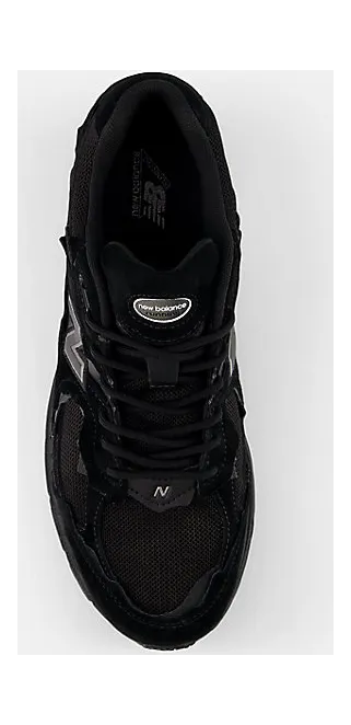 new-balance-sneaker U2002DXB