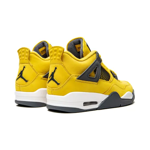 air-jordan-4 CT8527-700