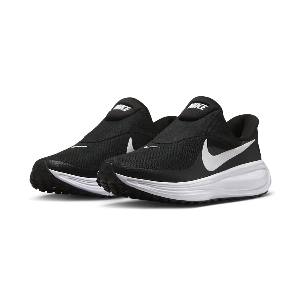 Nike Revolution 8 Black (HQ2415-001)