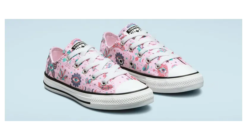 converse-chuck-taylor-all-star A02443C