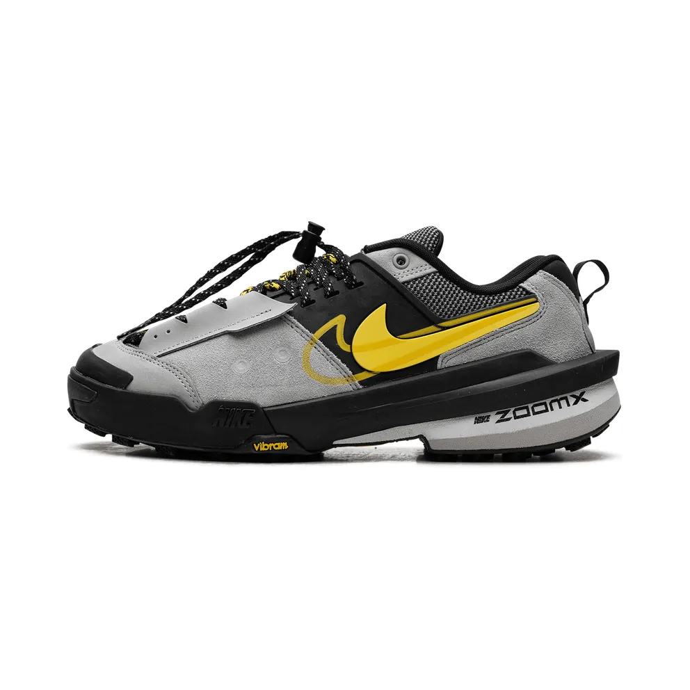 Nike Zegamadome SP “sacai – Matte Silver Yellow” (HQ8618-002)