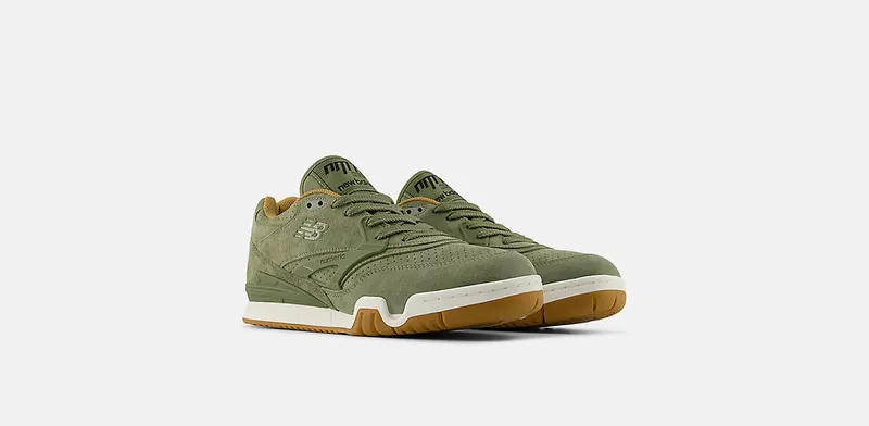 NEW BALANCE NB Numeric 770 “DARK OLIVINE / SEA SALT” (NM770JKL)