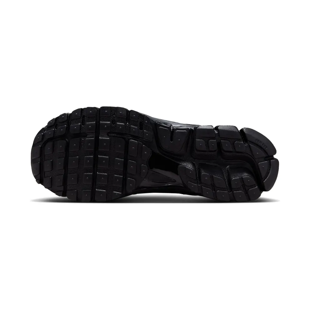 Nike Zoom Vomero 5 “Dover Street Market – 20th Anniversary” (FZ3313-001)
