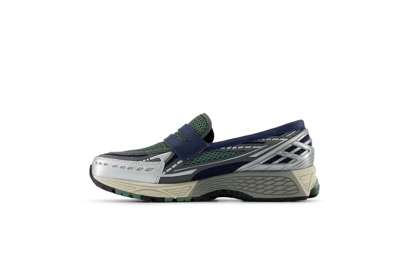 New Balance 1906L “Silver Metallic Dark Juniper” (U1906LOA)