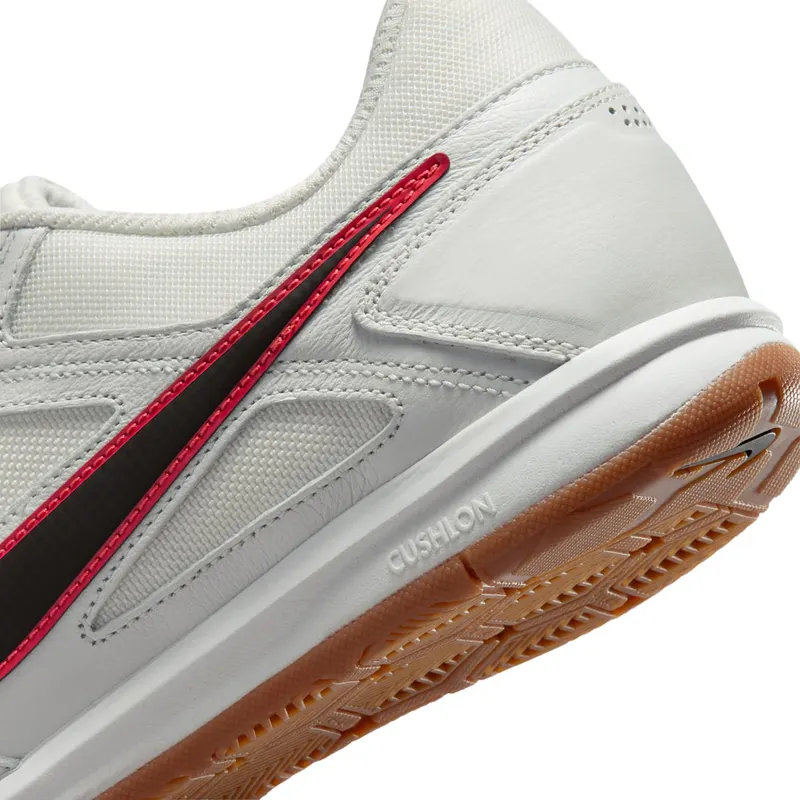 Nike Gato “Summit White Bright Crimson Black” (HQ6019-104)