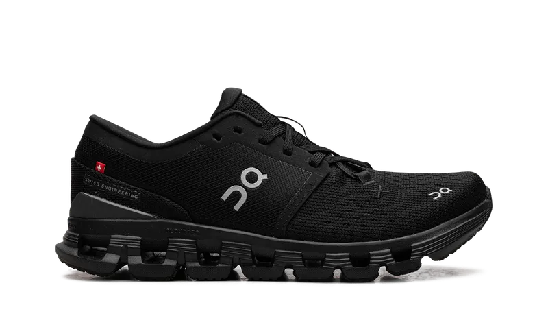 On Running On Cloud X 4 “Black Eclipse” (3WE30070106)