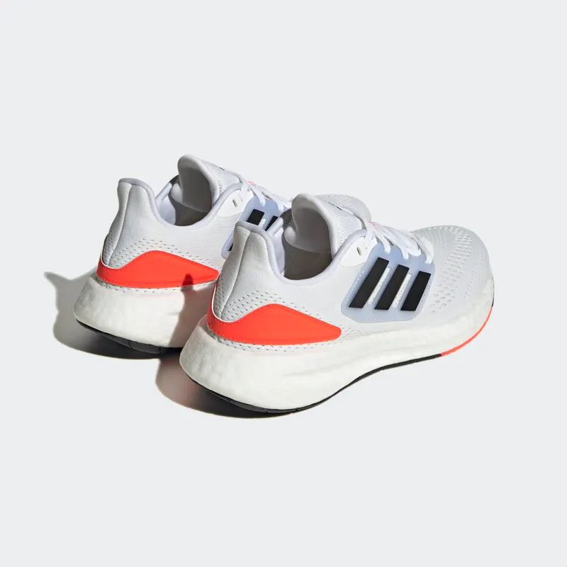 adidas Pureboost 22 Crystal White / Core Black / Cloud White (HQ8582)