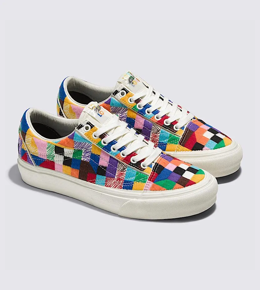Vans UA Old Skool VLT LX Love Wins Multi (VN0A4BVFBMB)