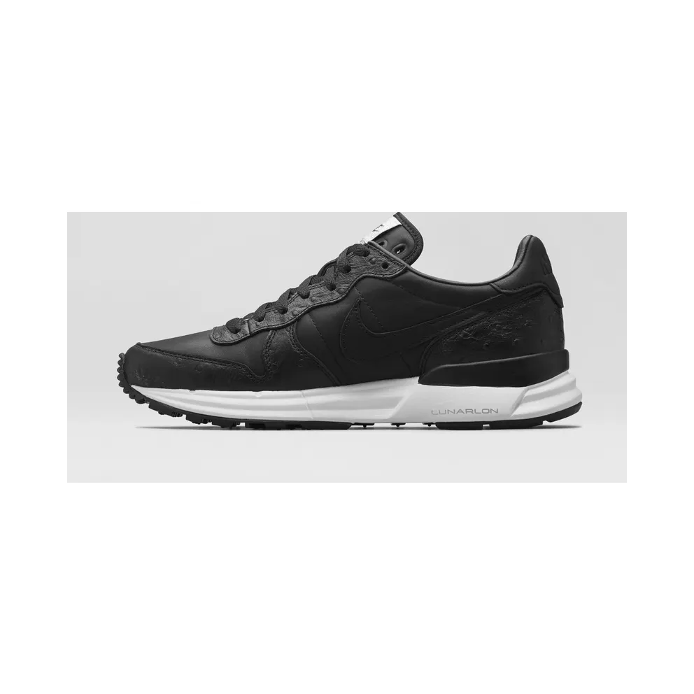 Nike x SOPH Lunar Internationalist SP Black (718764-001)