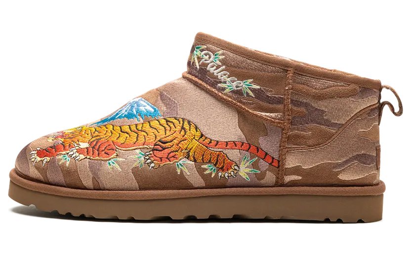 Ugg Mini Boot “Palace – Chestnut Camo” (1172071-CTCM)