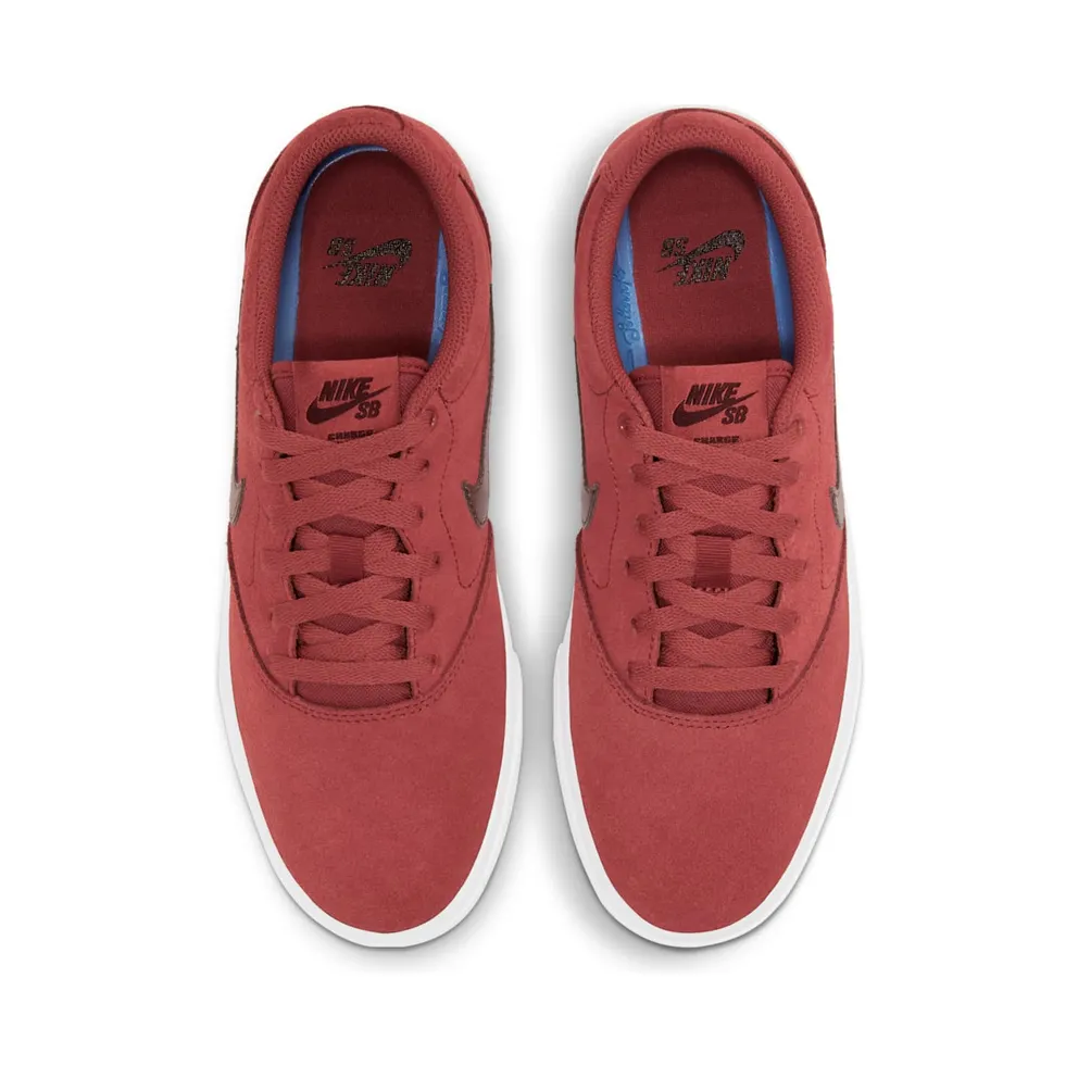 Nike SB Charge Suede “Claystone Red / White / Mystic Dates” (CT3463-600)