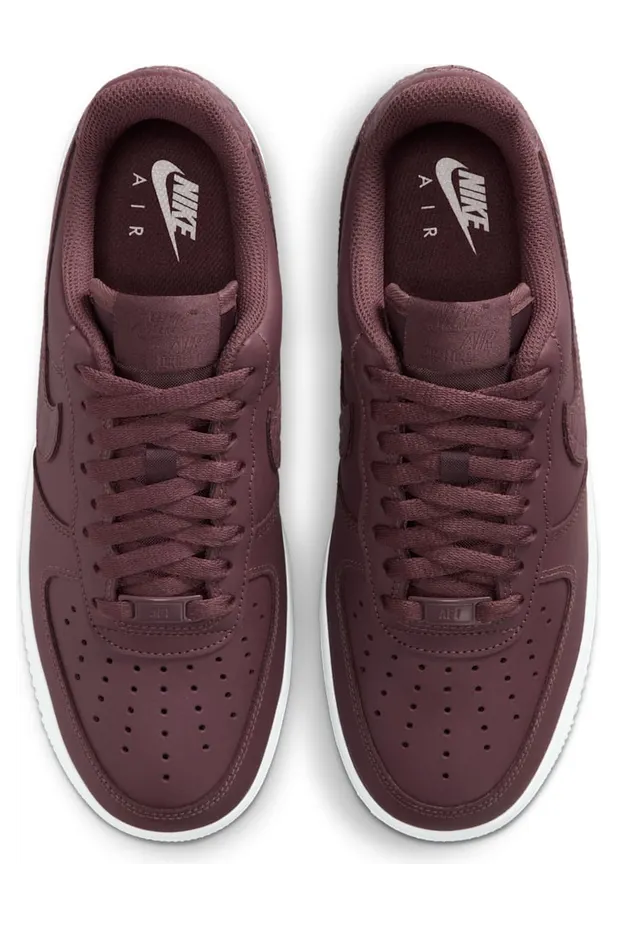 nike-air-force IO4837-500
