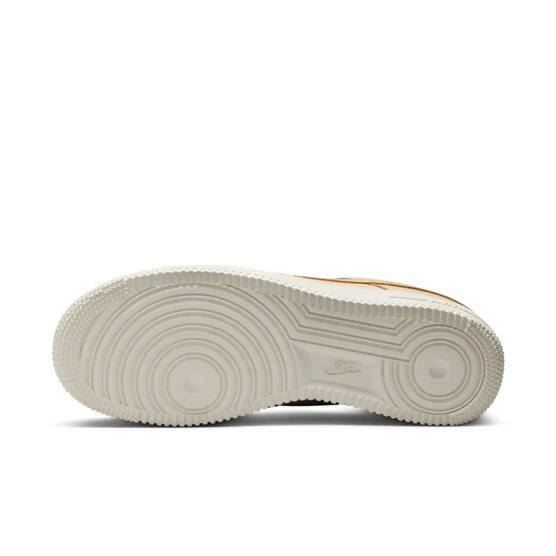 Nike Air Force 1 Low ’07 Sanddrift Metallic Gold (DQ7569-102)