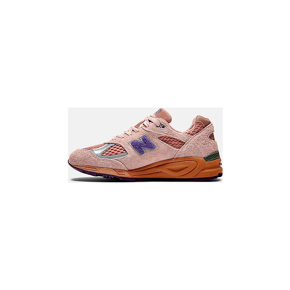 New Balance 990 V2 “Salehe Bembury – Sand Be The Time” (M990SB2)