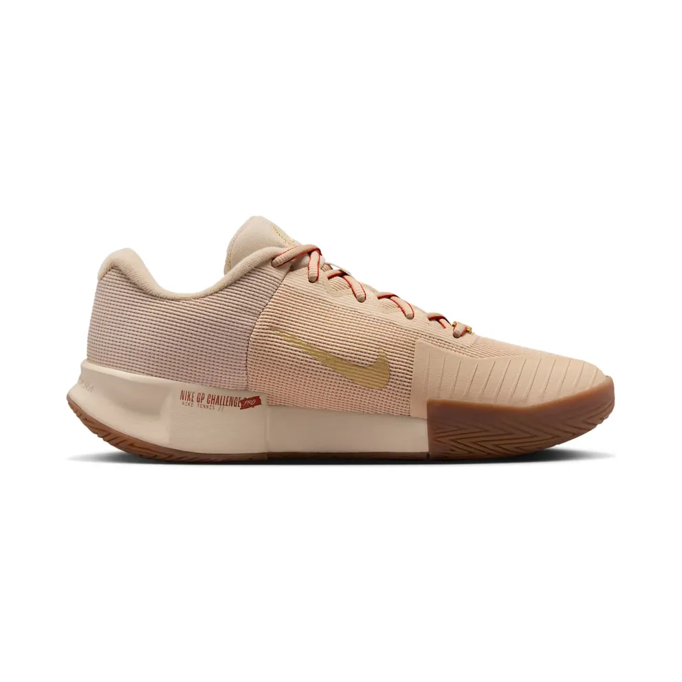 Nike GP Challenge Pro HC Premium Sanddrift “Sand Drift / Metallic Gold / Gum Medium Brown / Rust Factor” (FQ6992-103)