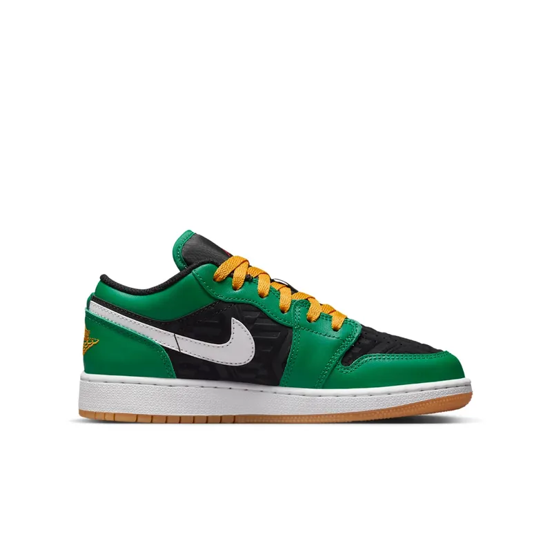 Air Jordan 1 Low SE GS “Christmas” (DQ8421-300)
