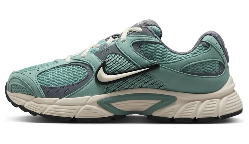 Nike V5 RNR “Cannon / Pale Ivory” (II6294-001)