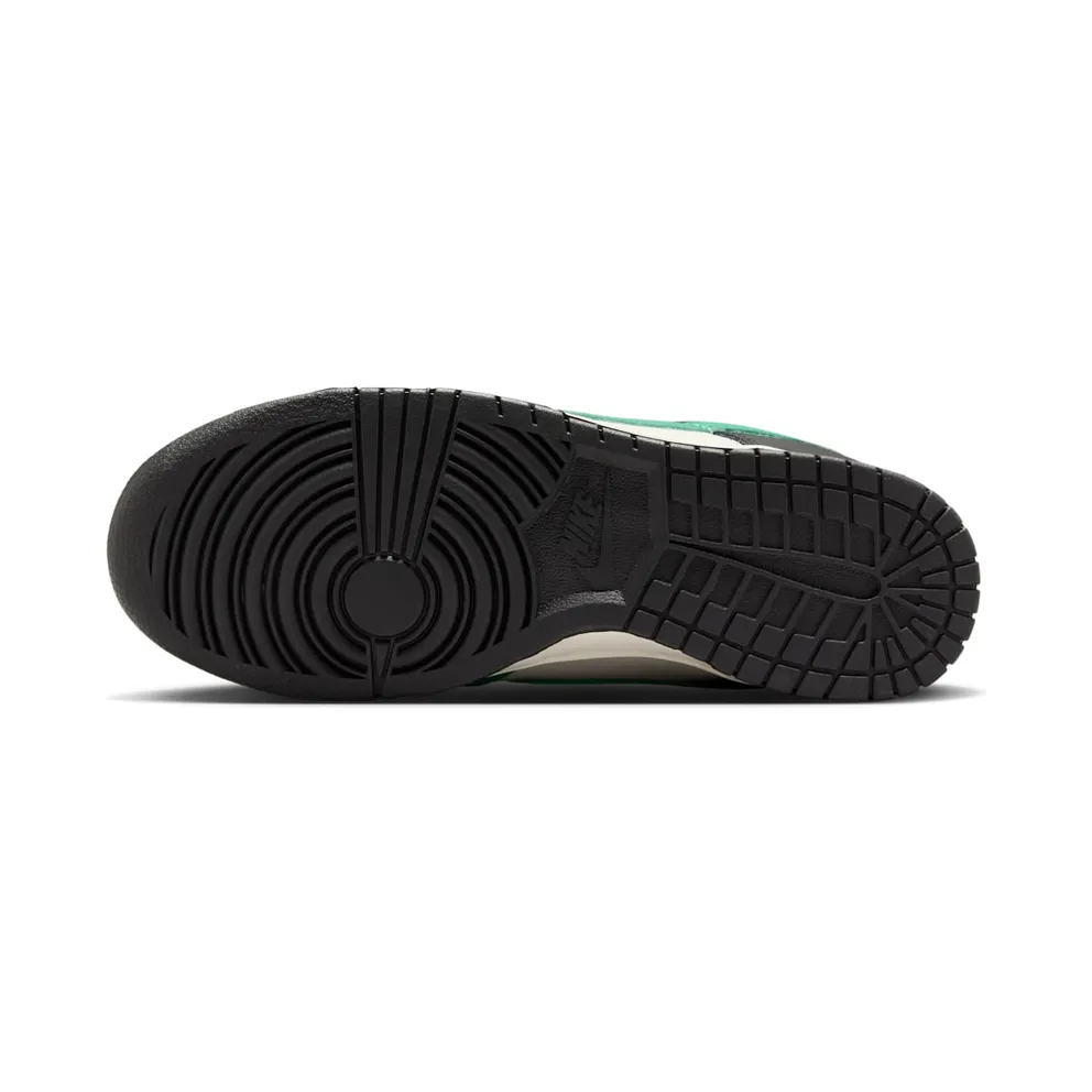 Nike Dunk Low “Celtics” (IB4363-133)