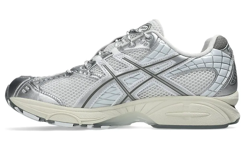 Asics GEL-NIMBUS 10.1 “White/Airy Blue”: frisse techrunner-heat (4)