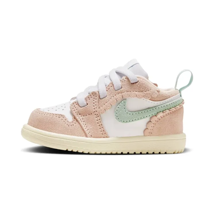 Jordan 1 Low SE Scalloped Edge Guava Ice (DZ6959-800)