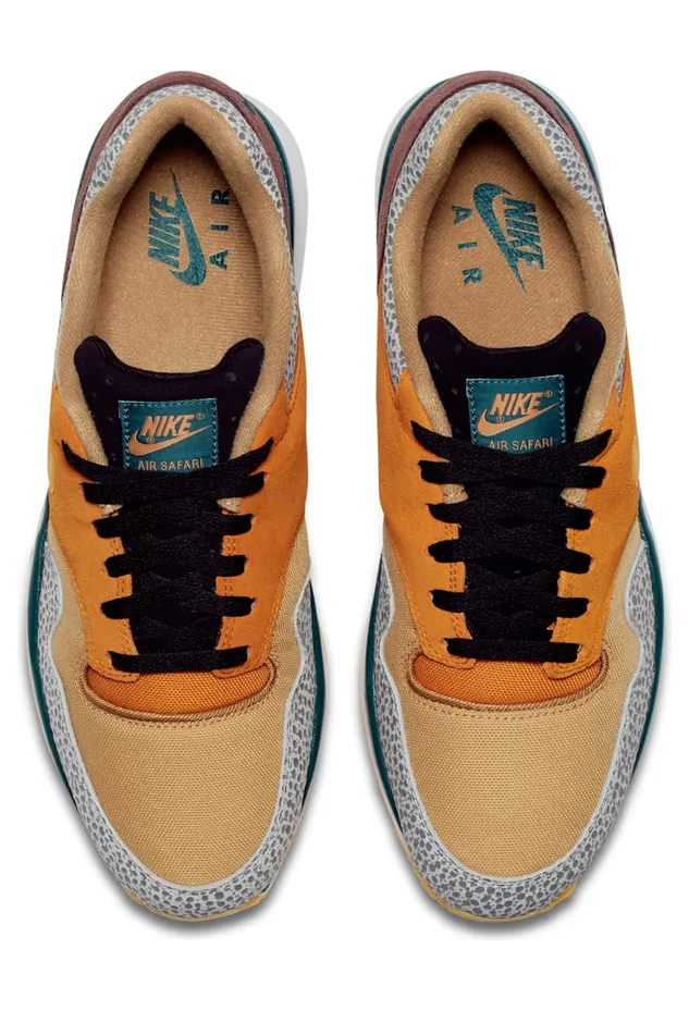 nike-air-safari AO3298-800
