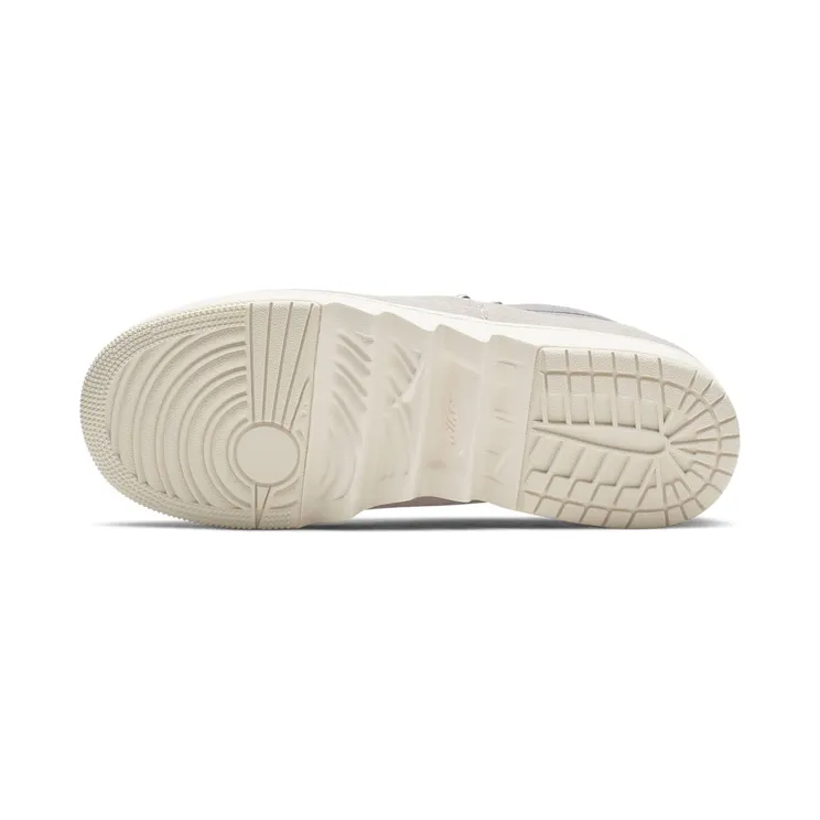 air-jordan-1 AV4050-002