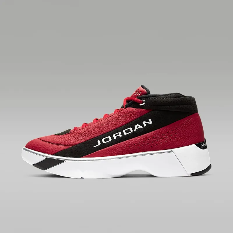 Jordan Team Showcase “Gym Red / Black / Metallic Silver / White” (CD4150-600)