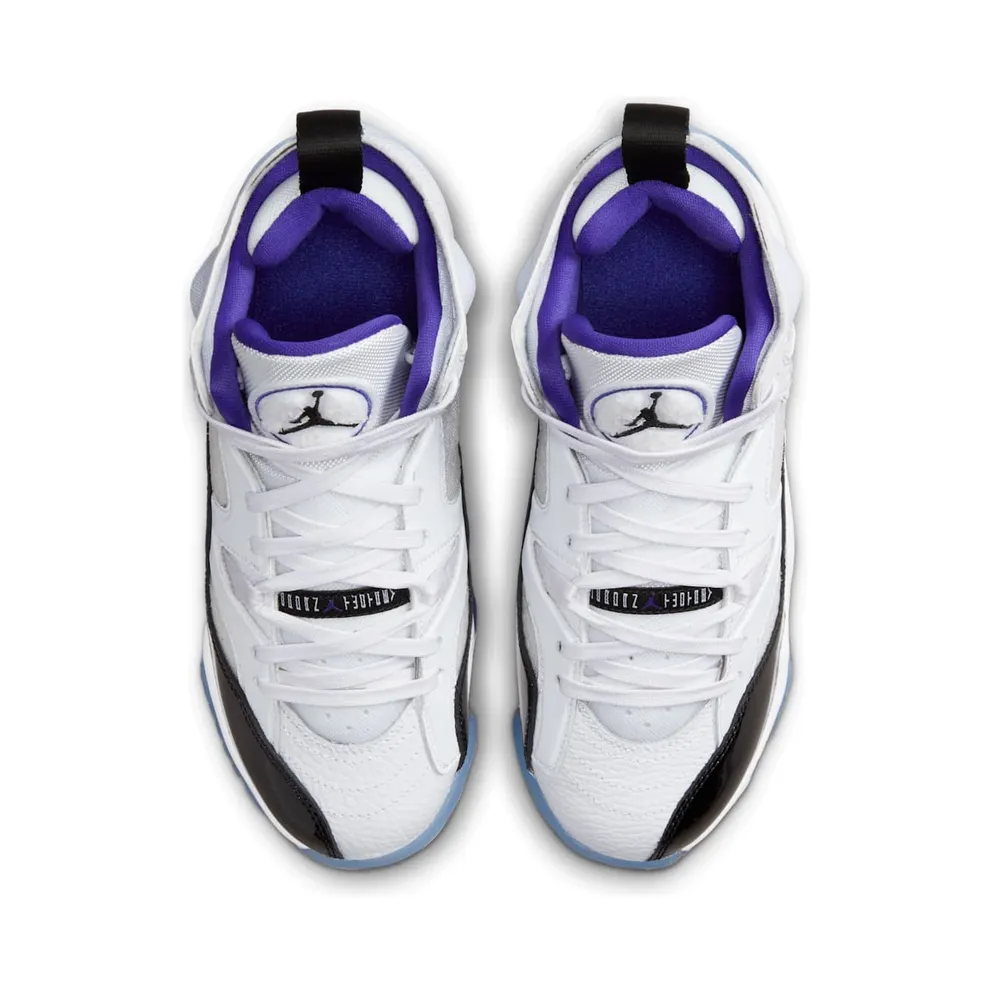 Jumpman Two Trey Older Kids’ White (DQ8431-100)