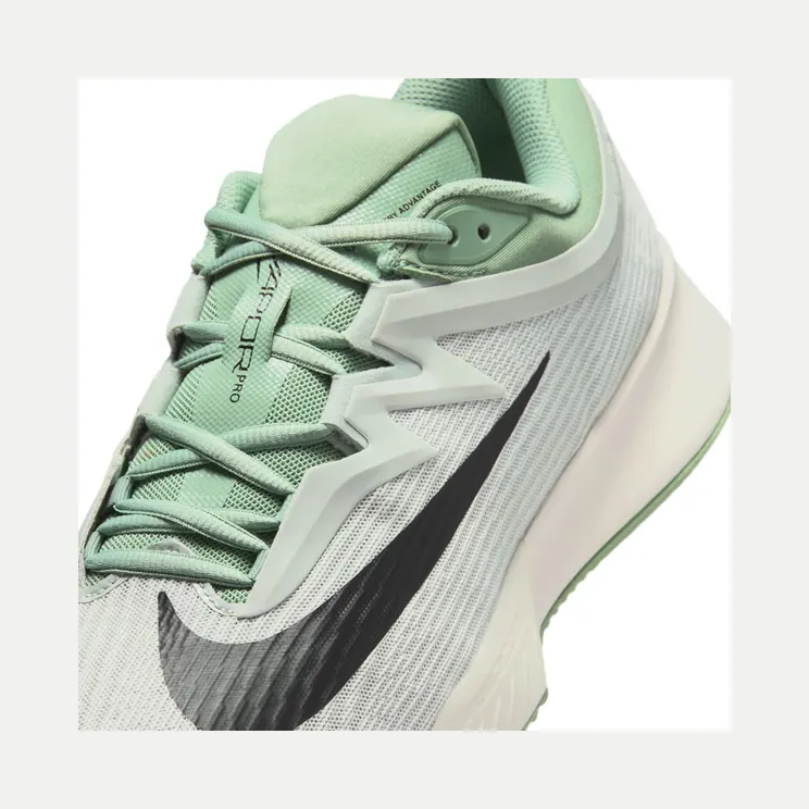 nikecourt HQ6034-003