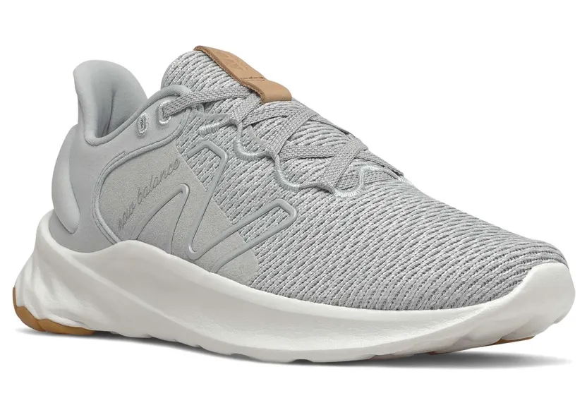 new-balance-sneaker WROAVLG2