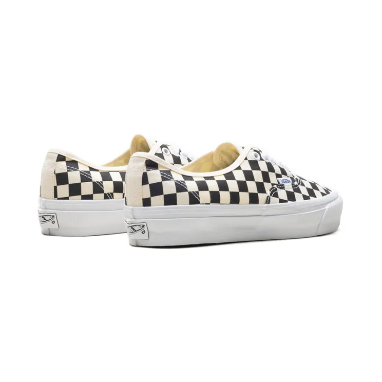 vans-checkerboard VN000CSE2BO