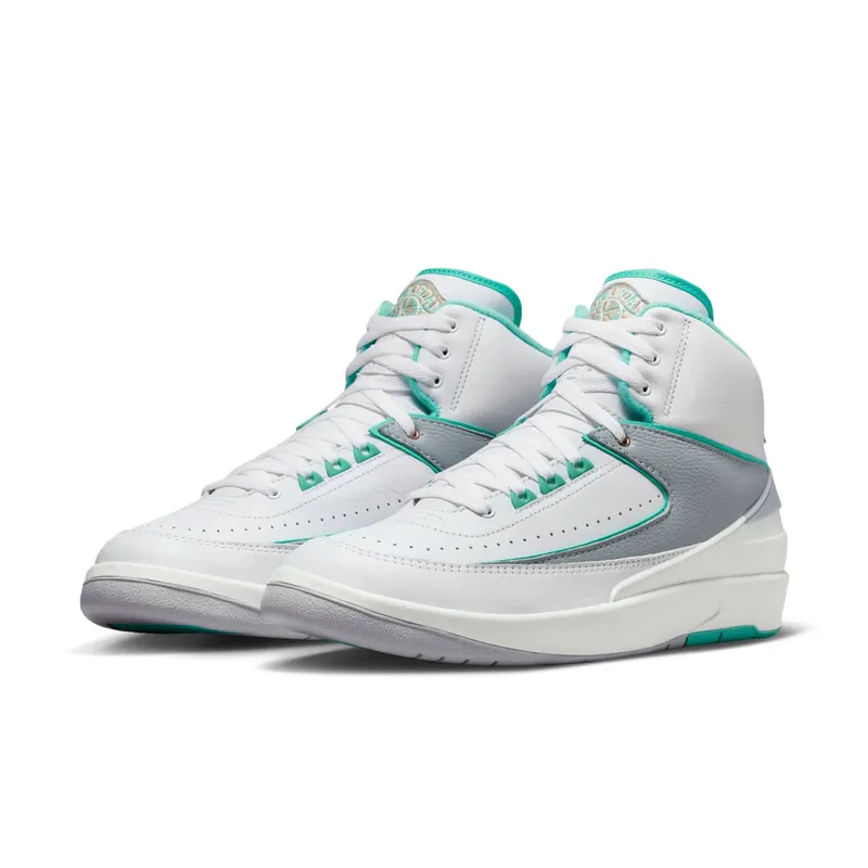 Jordan 2 Retro “Crystal Mint” (FN6755-100)