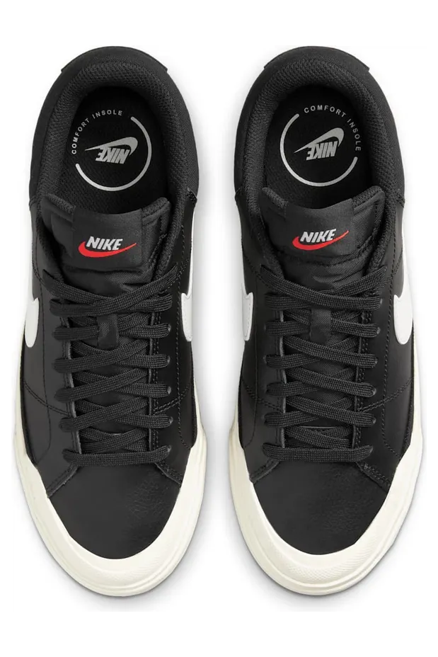 nikecourt DM7590-001
