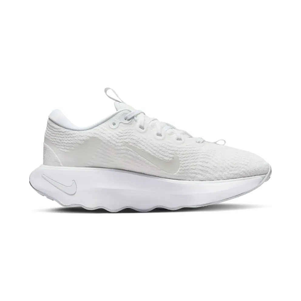 Nike Motiva “Summit White” (DV1238-106)