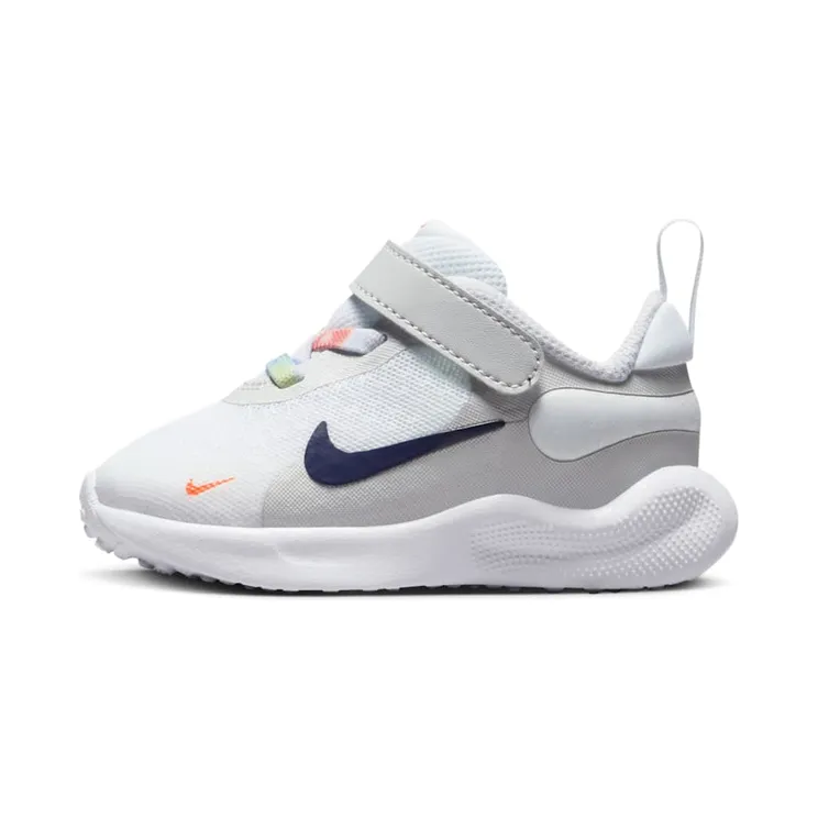 Nike Revolution 7 SE White Photon Dust Vapor “White / Photon Dust / Vapour Green / Midnight Navy” (FN4990-100)