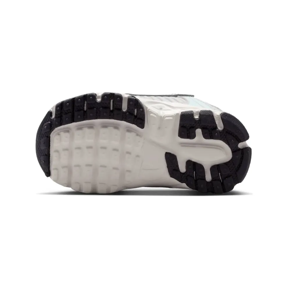 Nike Vomero 5 Photon Dust Gridiron Chrome (IR4588-001)