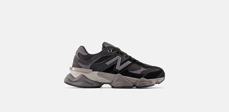 New Balance 9060 Triple Black (U9060BLK)
