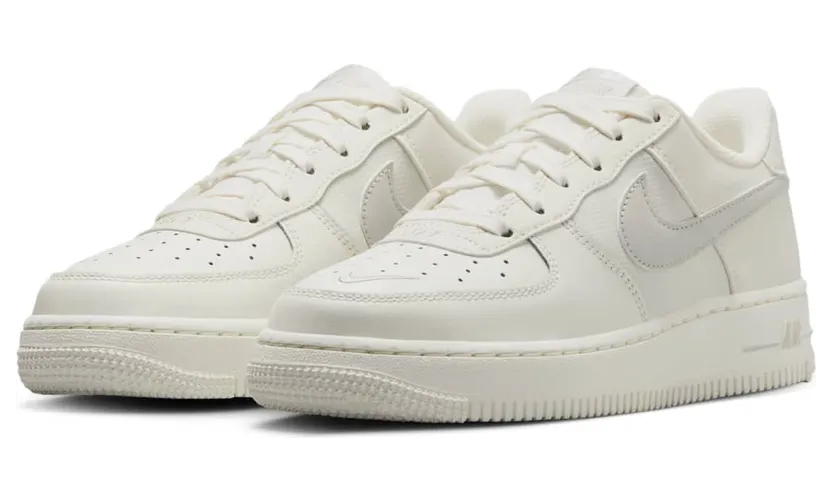 nike-air-force IB7688-100